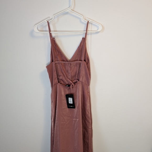 FASHION NOVA Mauve Satin Button down maxi dress in Pink Size XS - Picture 4 of 4